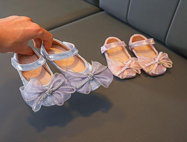 girls dress shoes baby princess shoes with pearl bowknot soft bottom toddler leather shoe kids party casual sandals stp0289468699, Black;grey
girls dress shoes baby princess shoes with pearl bowknot soft bottom toddler leather shoe kids party casual sandals stp0289468699, Black;grey