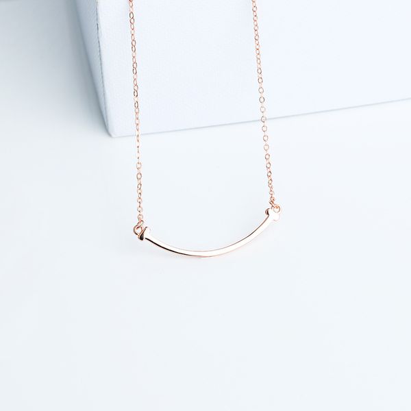fashion star designer pendant love18k rose gold smile necklace smiley face luxury for women high-quality jewerlry accessories pendant neckla, Silver
fashion star designer pendant love18k rose gold smile necklace smiley face luxury for women high-quality jewerlry accessories pendant neckla, Silver