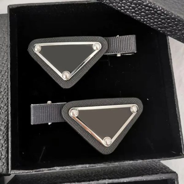 hairpin triangel hair clip with stamp 4 colors women letter triangle barrettes fashion hair accessories for gift, Silver
hairpin triangel hair clip with stamp 4 colors women letter triangle barrettes fashion hair accessories for gift, Silver