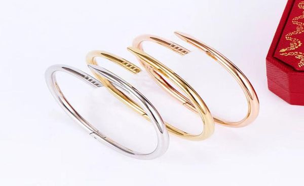 classic luxury nail bracelet for men women fashion couple bangle love bracelet designer 316l titanium steel plating 18k gold cuf7945966, Black
classic luxury nail bracelet for men women fashion couple bangle love bracelet designer 316l titanium steel plating 18k gold cuf7945966, Black