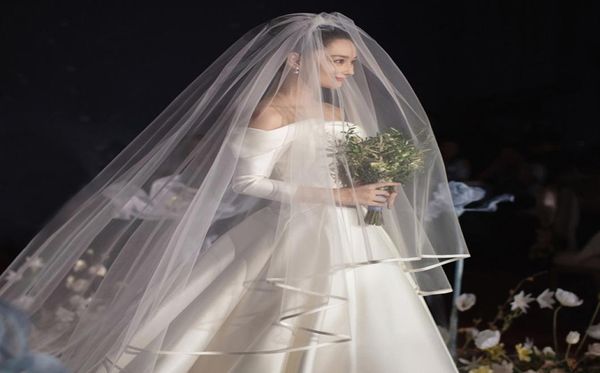 2019 new bridal veils with comb 2 layers in stock soft tulle for bride long wedding veils 144223, Black
2019 new bridal veils with comb 2 layers in stock soft tulle for bride long wedding veils 144223, Black
