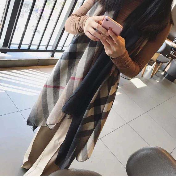 casual brand b urbbery scarf online shop korean version trend spring scarf plaid versatile cotton linen gauze sun protection windproof shawl, Blue;gray
casual brand b urbbery scarf online shop korean version trend spring scarf plaid versatile cotton linen gauze sun protection windproof shawl, Blue;gray