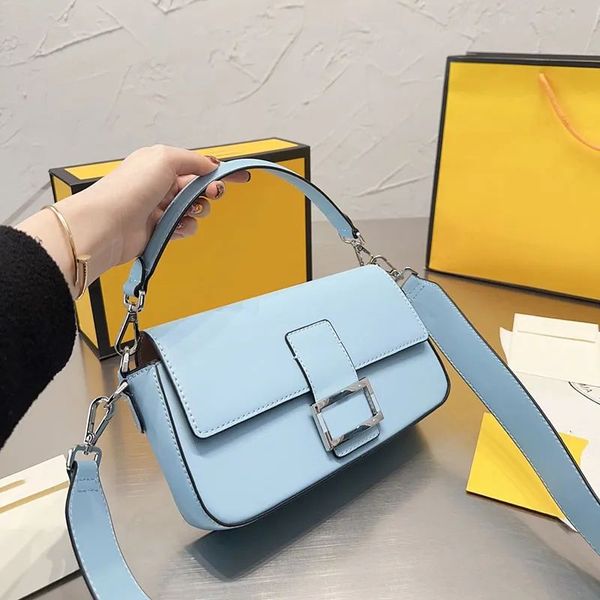 luxury designer bag 2023 tote bag leather women handbag flip cover crossbody shoulderbag fashion lady clutch designer wallet mes
luxury designer bag 2023 tote bag leather women handbag flip cover crossbody shoulderbag fashion lady clutch designer wallet mes