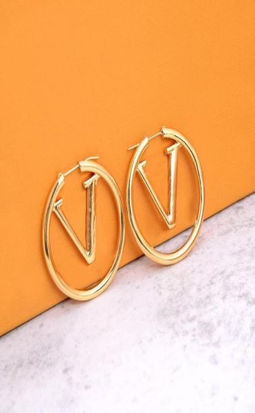 classic letter earrings charm circle metal eardrop women alphabet studs personality european american earring jewelry3297197, Golden
classic letter earrings charm circle metal eardrop women alphabet studs personality european american earring jewelry3297197, Golden