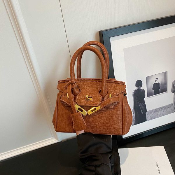 factory outlet designer h ermes brikiss evening bags for women small bag in 2023 new versatile and fashionable one shoulder cross with real
factory outlet designer h ermes brikiss evening bags for women small bag in 2023 new versatile and fashionable one shoulder cross with real
