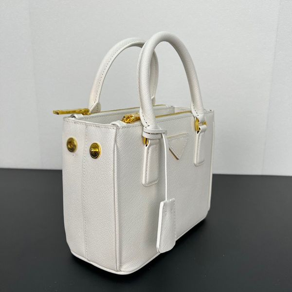 women tote bag galleria saffiano leather mini bag classic leather luxury totes shoulder bags designe handbag crossbody bags luxurys handbags
women tote bag galleria saffiano leather mini bag classic leather luxury totes shoulder bags designe handbag crossbody bags luxurys handbags