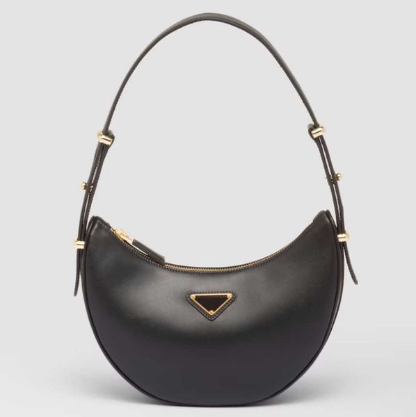 2023 new designer bag women's underarm handbag classic design crescent outgoing small fashion one shoulder fashion goes with everything
2023 new designer bag women's underarm handbag classic design crescent outgoing small fashion one shoulder fashion goes with everything