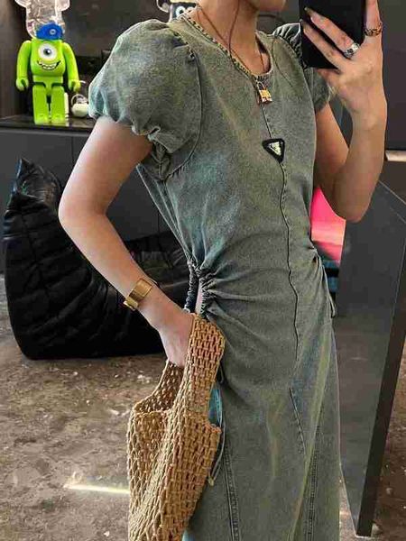 basic & casual dresses designer p family 23 spring/summer new letter triangle open waist denim dress for women's fashion, simple, atmos, Black;gray
basic & casual dresses designer p family 23 spring/summer new letter triangle open waist denim dress for women's fashion, simple, atmos, Black;gray