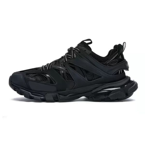 designer luxury brand men women casual shoes track white black gomma leather trainer nylon printed platform fashion sneakers p0x4
designer luxury brand men women casual shoes track white black gomma leather trainer nylon printed platform fashion sneakers p0x4