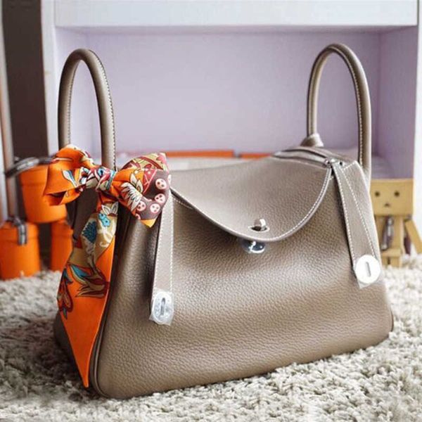 h ermes lindis's tote bags original edition online store new doctor's bag lychee pattern lindi pillow one shoulder handheld crossb
h ermes lindis's tote bags original edition online store new doctor's bag lychee pattern lindi pillow one shoulder handheld crossb