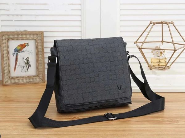2023designer messenger bag trio district voyager aerogram stumur studio reverse canvas men crossbody fashion man shoulder messager louiseity
2023designer messenger bag trio district voyager aerogram stumur studio reverse canvas men crossbody fashion man shoulder messager louiseity