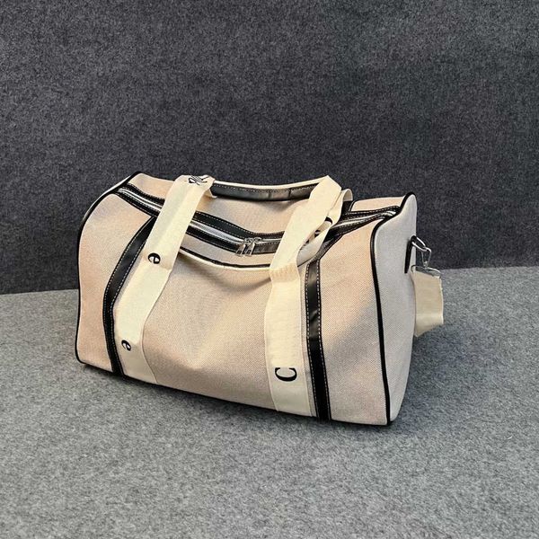 cho large capacity travel bag weekend handbags designer duffle bags fashion brand letter printing handheld large bag commuter luggage 230715
cho large capacity travel bag weekend handbags designer duffle bags fashion brand letter printing handheld large bag commuter luggage 230715