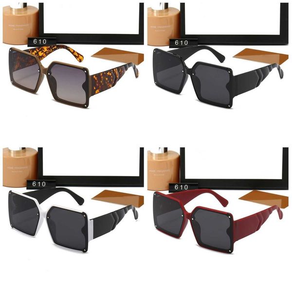 luxury sunglasses 610 for man woman designer goggle beach 2023 fashion sun glasses retro small frame luxury design uv400, White;black
luxury sunglasses 610 for man woman designer goggle beach 2023 fashion sun glasses retro small frame luxury design uv400, White;black