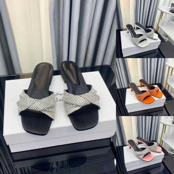 2023 new luxurys designers sandals women for women classic floral brocade slides flats leather rubber platform beach shoes loafers, Black
2023 new luxurys designers sandals women for women classic floral brocade slides flats leather rubber platform beach shoes loafers, Black
