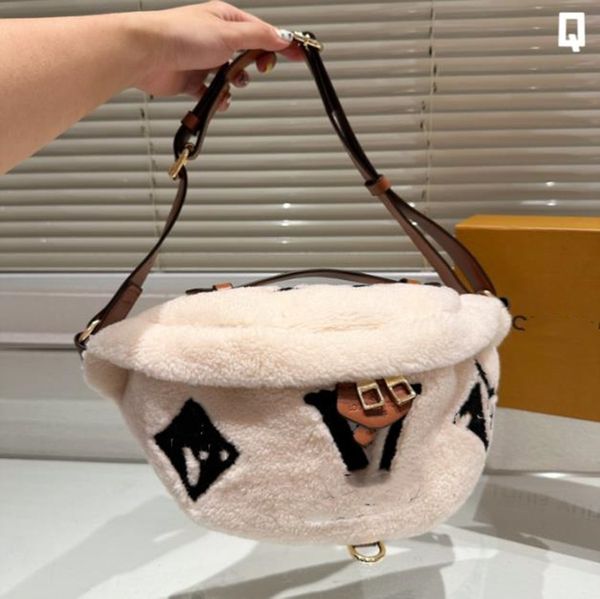 original hardware soft plush genuine teddy men chest bag bumbag designers crossbody bags purse letter tedy luxurys lambswool
original hardware soft plush genuine teddy men chest bag bumbag designers crossbody bags purse letter tedy luxurys lambswool