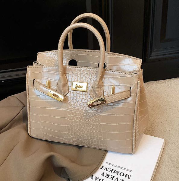 luxury designer h ermes brikiss handbags for sale bag large capacity womens bag 2023 new style shoulder crocodile cross body high sense carr
luxury designer h ermes brikiss handbags for sale bag large capacity womens bag 2023 new style shoulder crocodile cross body high sense carr