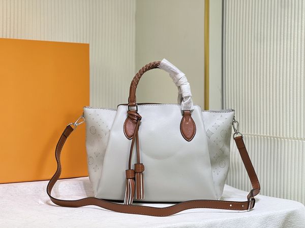 5a woman crossbady tote bags totes designer handbag women 40cm genuine leather 3 colors with logo m55031 designers purses handbags
5a woman crossbady tote bags totes designer handbag women 40cm genuine leather 3 colors with logo m55031 designers purses handbags