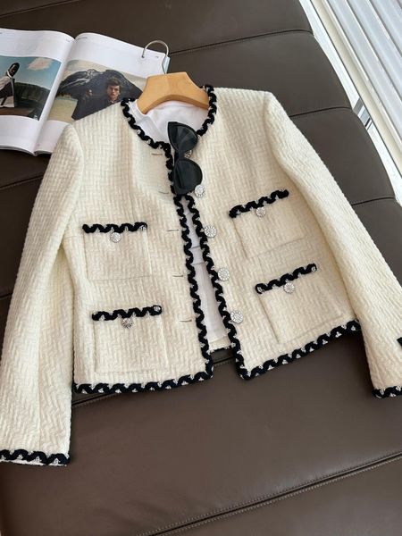 2022 women vintage designer tweed blazer jacket coat female milan runway designer dress causal long sleeve clothing suit a101, White;black
2022 women vintage designer tweed blazer jacket coat female milan runway designer dress causal long sleeve clothing suit a101, White;black