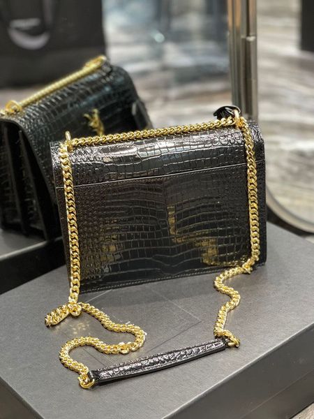 women designer bag fashion shoulder handbags flap crocodile pattern calfskin leather diagonal stripes chain messenger bag clutch cross body
women designer bag fashion shoulder handbags flap crocodile pattern calfskin leather diagonal stripes chain messenger bag clutch cross body