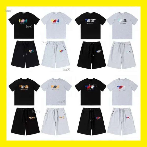 designer men's trapstar t-shirt polos couple letter t-shirt women's trapstars fashion pullover set eu size s-xl 01, White;black
designer men's trapstar t-shirt polos couple letter t-shirt women's trapstars fashion pullover set eu size s-xl 01, White;black