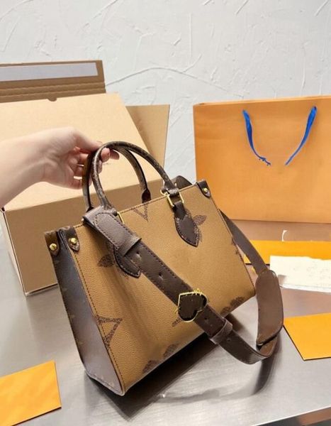 onthego tote bag designer bag designer wallet leather women purse 2023 fashion crossbody shoulderbag old flower checkers grid cl
onthego tote bag designer bag designer wallet leather women purse 2023 fashion crossbody shoulderbag old flower checkers grid cl