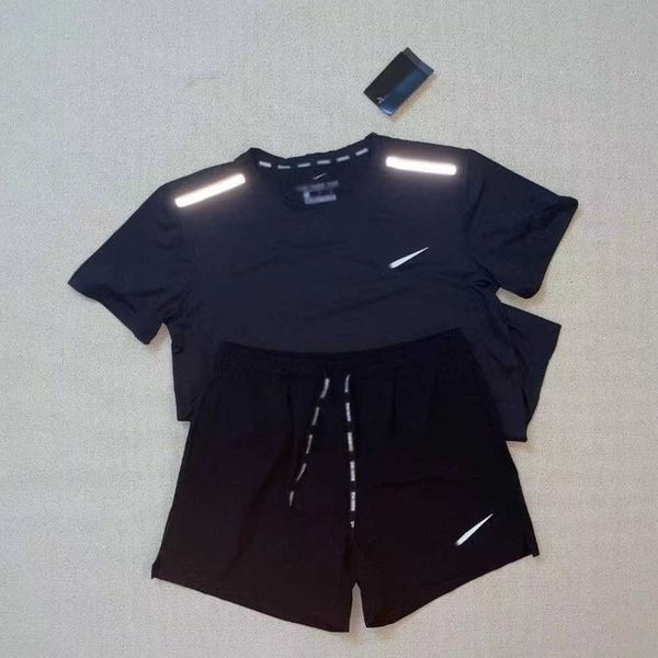 men's tracksuit men's shorts, sportswear, women's cotton , men's casual luxury clothing, street shorts, short sleeved se, Gray
men's tracksuit men's shorts, sportswear, women's cotton , men's casual luxury clothing, street shorts, short sleeved se, Gray