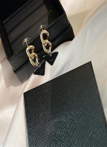 2021 ladies high street twotone classic earrings fashion accessories triangle gold earring designers lisa same style ear stud 2108702732, Golden
2021 ladies high street twotone classic earrings fashion accessories triangle gold earring designers lisa same style ear stud 2108702732, Golden