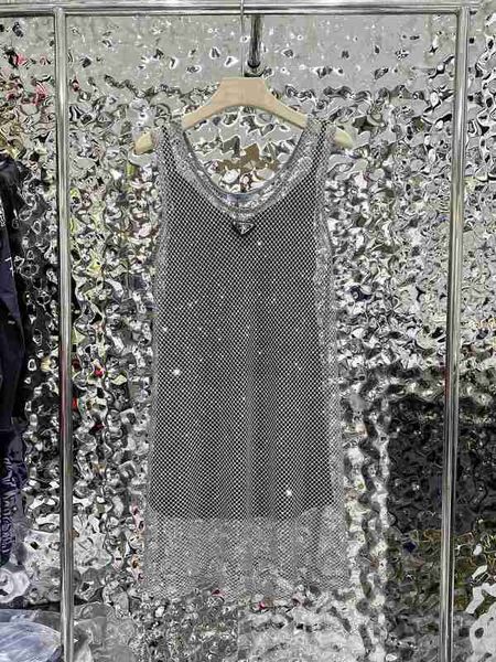 basic & casual dresses designer pj 23 early spring new style fashion classic triangle imitation crystal hollow out tank skirt 2 piece set 3a, Black;gray
basic & casual dresses designer pj 23 early spring new style fashion classic triangle imitation crystal hollow out tank skirt 2 piece set 3a, Black;gray
