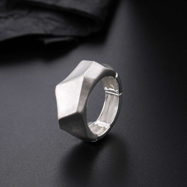 designer ring for men and women, versatile for living mouth, advanced fashion couple ring, colorless, small and popular, Silver
designer ring for men and women, versatile for living mouth, advanced fashion couple ring, colorless, small and popular, Silver