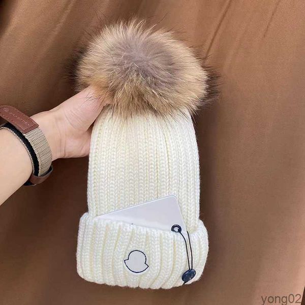 knitted fur pom hat fashion designer skull cap letters beanie men and women cashmere high quality, Blue;gray
knitted fur pom hat fashion designer skull cap letters beanie men and women cashmere high quality, Blue;gray