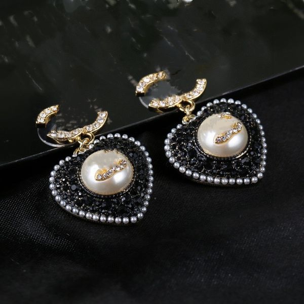 various simple luxury desinger letter ccity stud long dangle earrings pearl tassel channel crystal wedding party jewelry accessories ax36e, Golden;silver
various simple luxury desinger letter ccity stud long dangle earrings pearl tassel channel crystal wedding party jewelry accessories ax36e, Golden;silver