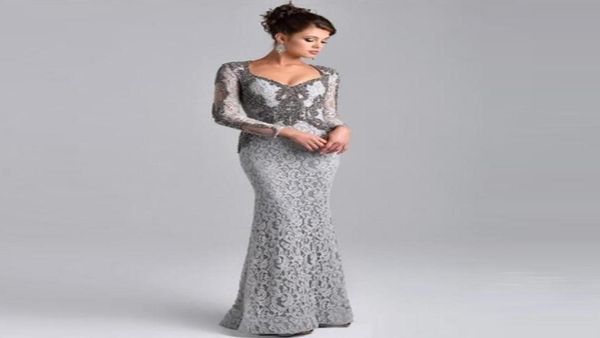 2020 silver beaded mother of the bride dresses modest long sleeves lace mothers dresses plus size formal party evening gowns with 2399381, Black;red
2020 silver beaded mother of the bride dresses modest long sleeves lace mothers dresses plus size formal party evening gowns with 2399381, Black;red