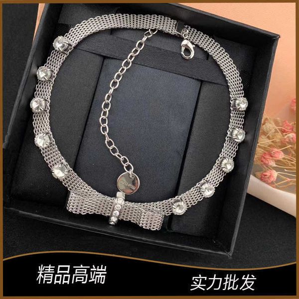 miao family woven hairpin sweet wind tassel hanging earrings sparkling diamond bow knot liuding necklace, Silver
miao family woven hairpin sweet wind tassel hanging earrings sparkling diamond bow knot liuding necklace, Silver