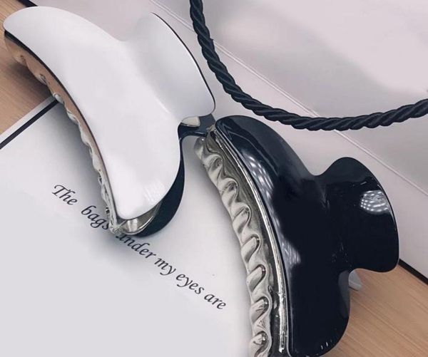9x4cm america version black and white acrylic clamps letter c claw clip rhinestone hairpin word clip headgear counter gift 4pcslo6877070, Slivery;golden
9x4cm america version black and white acrylic clamps letter c claw clip rhinestone hairpin word clip headgear counter gift 4pcslo6877070, Slivery;golden