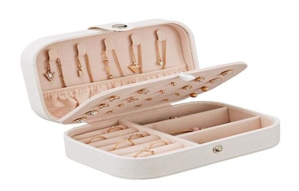 2022 portable jewelry box jewelry organizer display travel jewelry case boxes button leather storage zipper jewelers joyero77715607183024, Black;white
2022 portable jewelry box jewelry organizer display travel jewelry case boxes button leather storage zipper jewelers joyero77715607183024, Black;white
