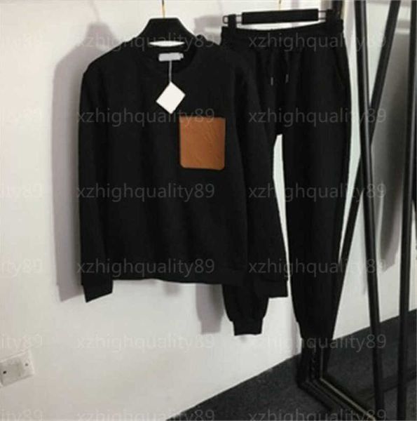 womens two piece tracksuits set black sweatshirt suits classic embossing process patchwork pocket long sleeve pullover casual pants designe, White
womens two piece tracksuits set black sweatshirt suits classic embossing process patchwork pocket long sleeve pullover casual pants designe, White