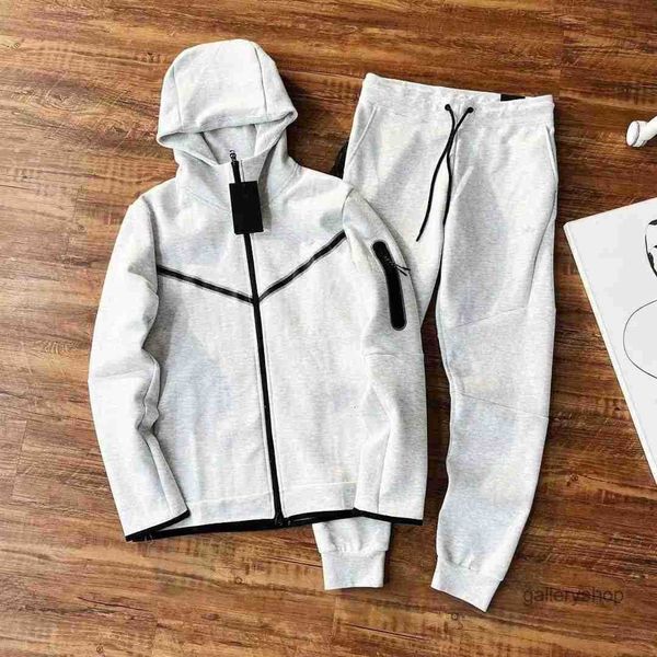 2023 designer mens tracksuits sweater men's patchwork sports suit basketball set fitness wholesalepants two piece sets streetwear sweat, Gray
2023 designer mens tracksuits sweater men's patchwork sports suit basketball set fitness wholesalepants two piece sets streetwear sweat, Gray