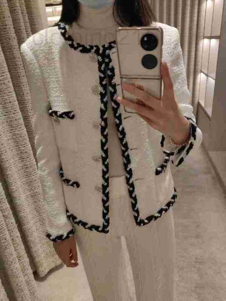 women's jackets designer 2023 new black and white contrast elegant moroccan design woolen coat qht5, Black;brown
women's jackets designer 2023 new black and white contrast elegant moroccan design woolen coat qht5, Black;brown