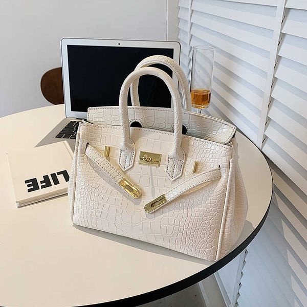 factory outlet designer h ermes brikiss evening bags for women advanced texture bag womens 2023 fashionable new fashion versatile messenger
factory outlet designer h ermes brikiss evening bags for women advanced texture bag womens 2023 fashionable new fashion versatile messenger
