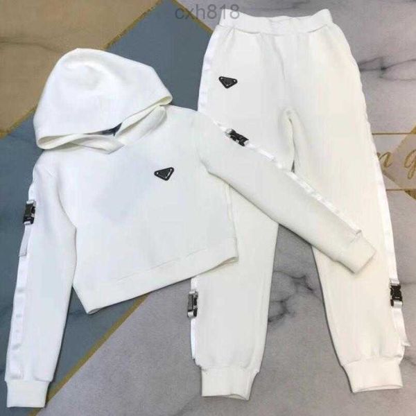 women's tracksuits black white color womens knitted sports suit two piece pants presbyopia letter cardigan jacket rope elastic asian s-, Gray
women's tracksuits black white color womens knitted sports suit two piece pants presbyopia letter cardigan jacket rope elastic asian s-, Gray
