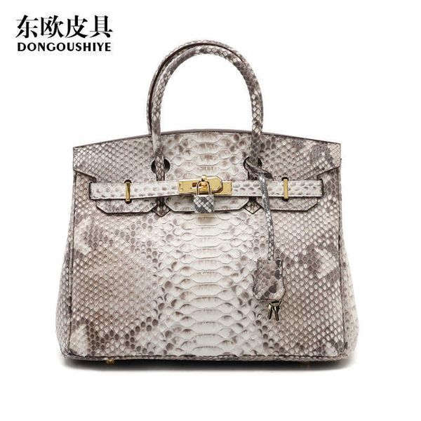original wholesale h ermes brikis's tote bags online shop women's python leather bag original color casual trend 25 versatile hand
original wholesale h ermes brikis's tote bags online shop women's python leather bag original color casual trend 25 versatile hand