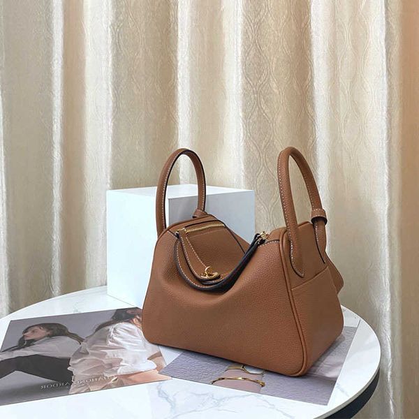 luxury h ermes lindis's bags for sale real cowhide lindi bag large capacity single shoulder oblique straddle medicine box female with r
luxury h ermes lindis's bags for sale real cowhide lindi bag large capacity single shoulder oblique straddle medicine box female with r