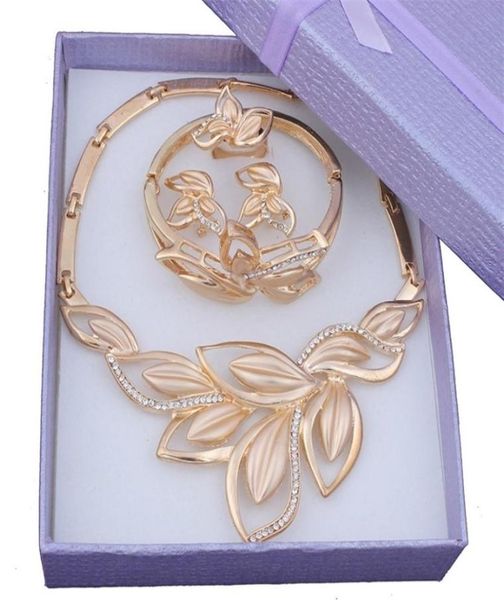 new african beads jewelry set gold color clear austrian crystal women wedding necklace bracelet earring ring 2012224310259, Slivery;crystal
new african beads jewelry set gold color clear austrian crystal women wedding necklace bracelet earring ring 2012224310259, Slivery;crystal