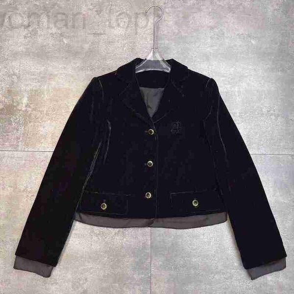 women's jackets designer 2023 early autumn new nanyou gaoding miu letter embroidery academy style fashion age reducing long sleeve suit, Black;brown
women's jackets designer 2023 early autumn new nanyou gaoding miu letter embroidery academy style fashion age reducing long sleeve suit, Black;brown