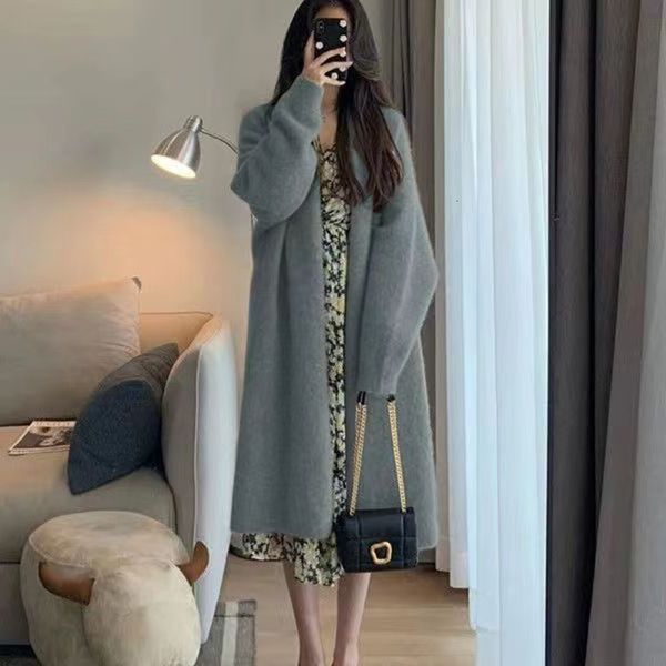 women's knits tee sweaters 2023 autumn winter solid knitted cardigan medium long sweater coat women knitwears clothing 230804, White
women's knits tee sweaters 2023 autumn winter solid knitted cardigan medium long sweater coat women knitwears clothing 230804, White