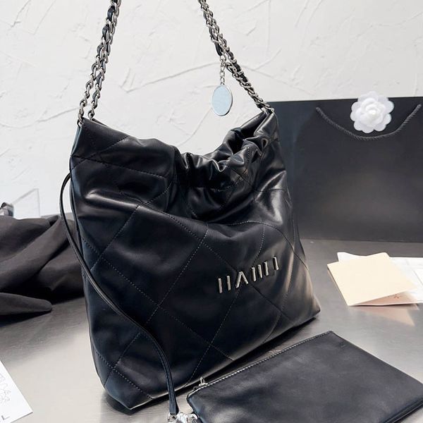 30cm medium women portable large tote bag gold and silver hardware oil wax leather cowhide classic shoulder bag outdoor shopping crossbody d
30cm medium women portable large tote bag gold and silver hardware oil wax leather cowhide classic shoulder bag outdoor shopping crossbody d