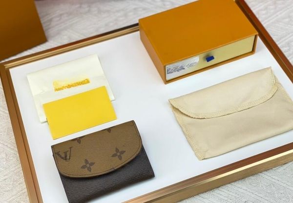 fashion women wallet pu leather wallet single zipper wallets lady ladies long classical purse with card 60017 orange box
fashion women wallet pu leather wallet single zipper wallets lady ladies long classical purse with card 60017 orange box