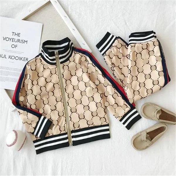 kids clothing sets boys girls tracksuits suit letters print 2pcs designer jacket pant suits chidlren casual sport clothes 90-140, White
kids clothing sets boys girls tracksuits suit letters print 2pcs designer jacket pant suits chidlren casual sport clothes 90-140, White