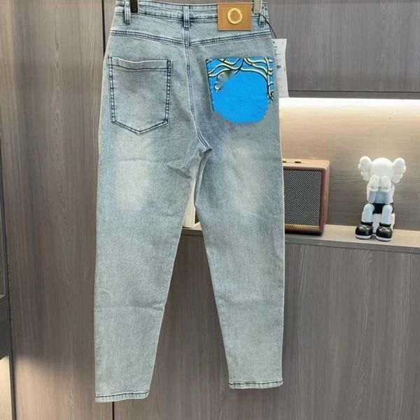 2023 luxury mens jeans fashion medusa printed jeans designer pants zipper washed denim trousers large size slim straight cropped pants----, Blue
2023 luxury mens jeans fashion medusa printed jeans designer pants zipper washed denim trousers large size slim straight cropped pants----, Blue