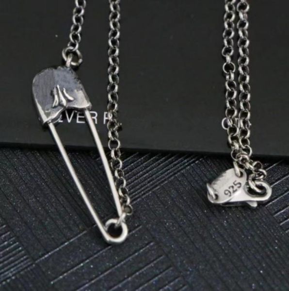20fw ch fashion pin pendant necklace chain bijoux for mens and women trend personality punk style lovers gift hip hop jewelr7869566, Silver
20fw ch fashion pin pendant necklace chain bijoux for mens and women trend personality punk style lovers gift hip hop jewelr7869566, Silver